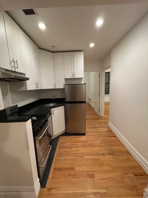 222 East 87th Street - Photo 4