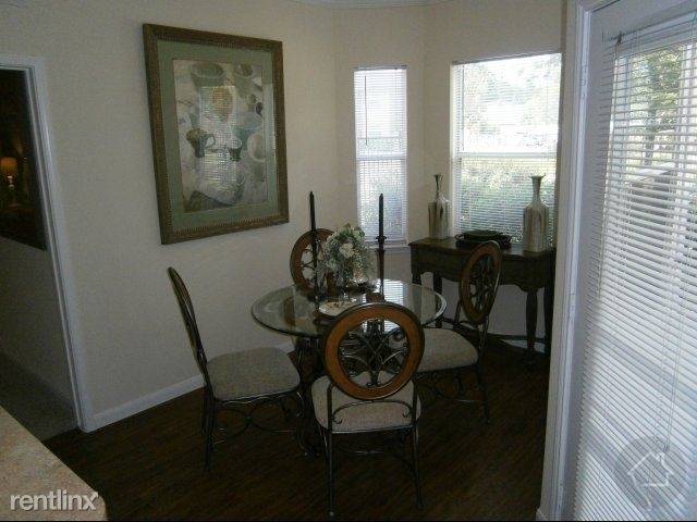 901 Wilson Rd - Photo 3