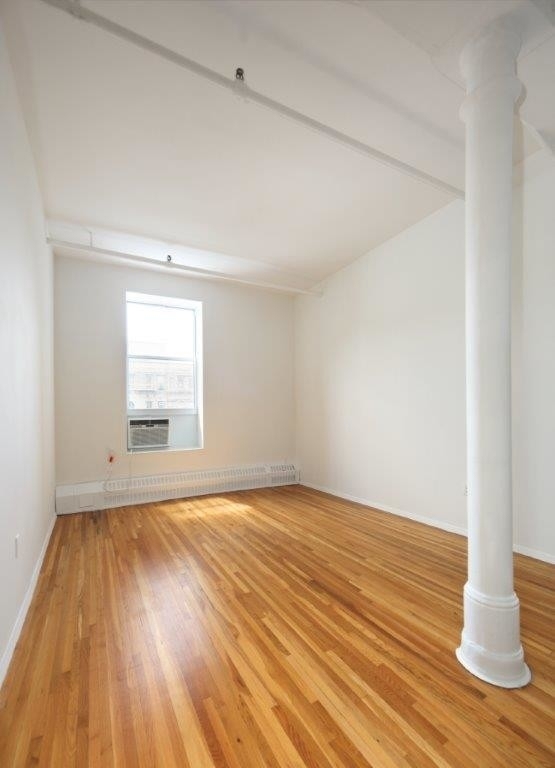 450 6th Avenue - Photo 2