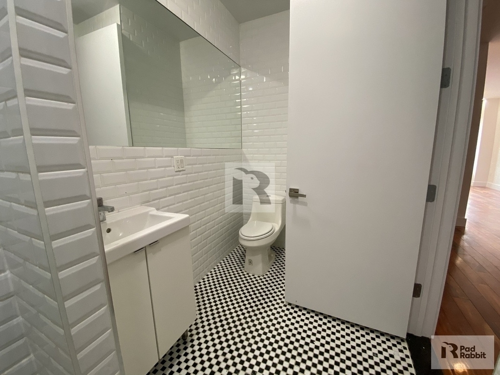 327 Herkimer Street - Photo 11