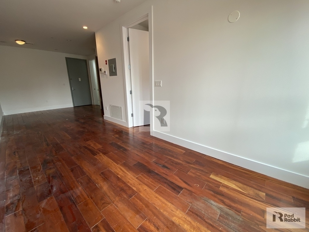 327 Herkimer Street - Photo 6