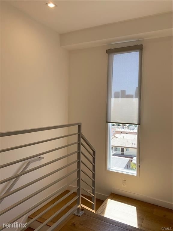 1015 Figueroa Ter Apt 7 - Photo 6