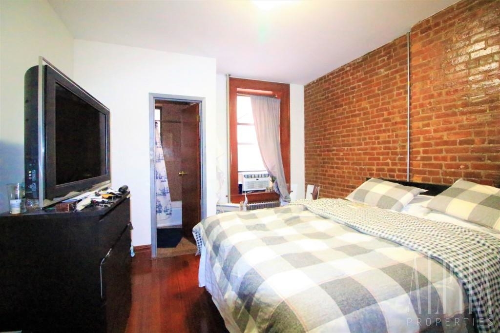 1257 Park Ave. - Photo 1