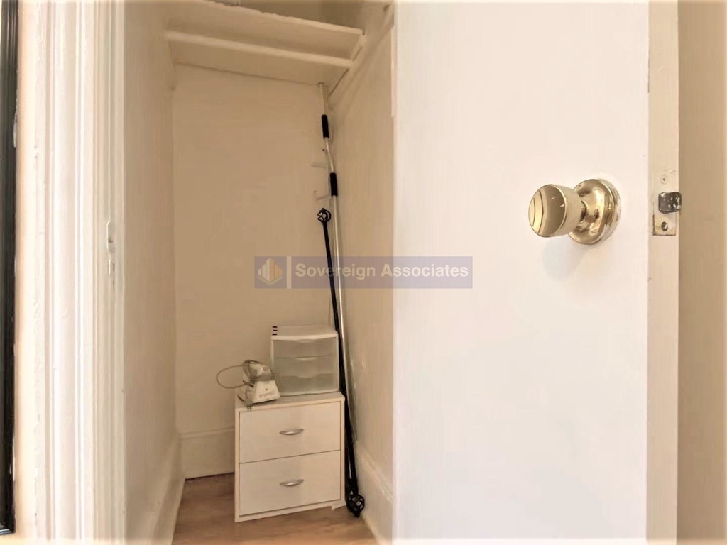 318 West 107th Street - Photo 8