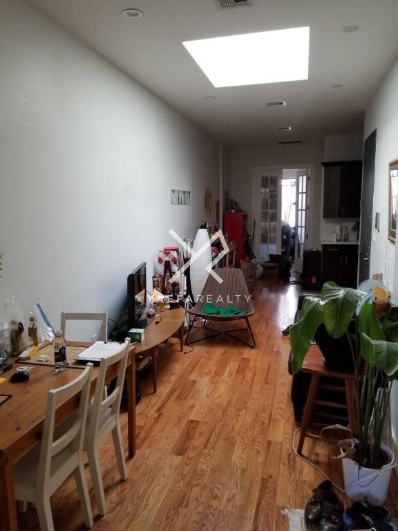 285 Irving Ave #3L Brooklyn - Photo 3