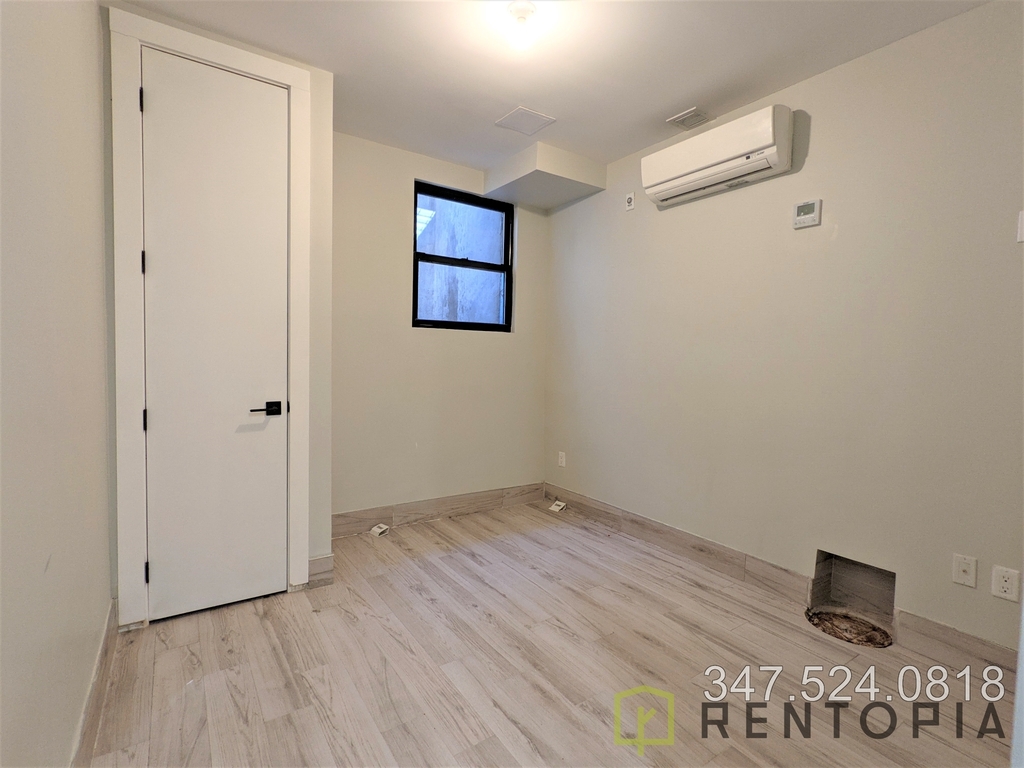 555 Grand Street - Photo 6