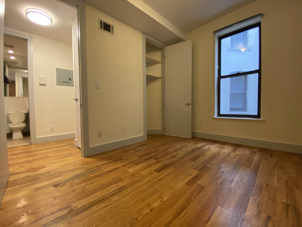 461 Park Place - Photo 5