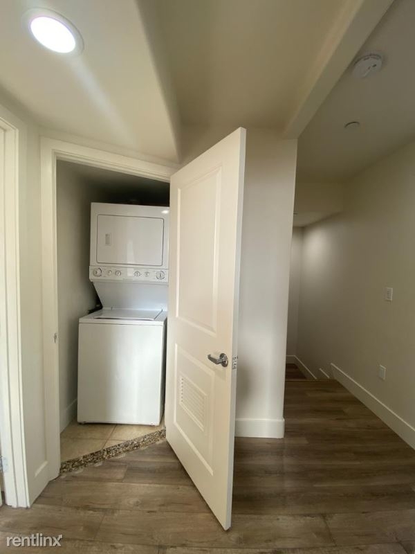 11312 Huston St 9 - Photo 18