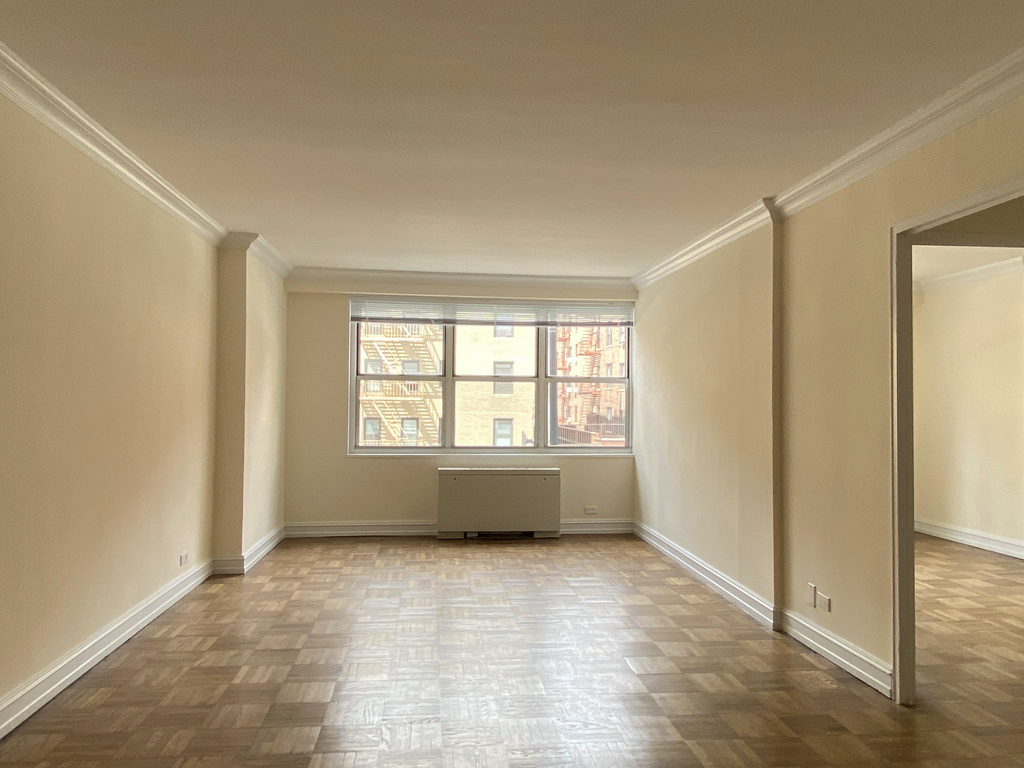 888 8th Avenue - Photo 2