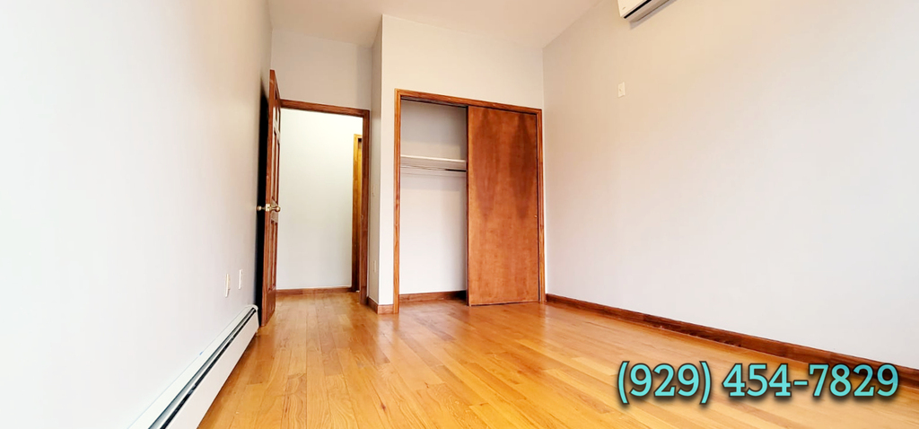 176 Wilson Avenue - Photo 4