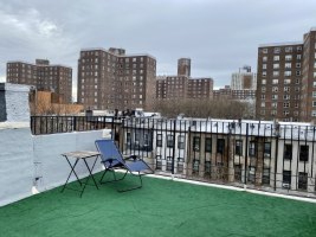 252 W 132nd St - Photo 0