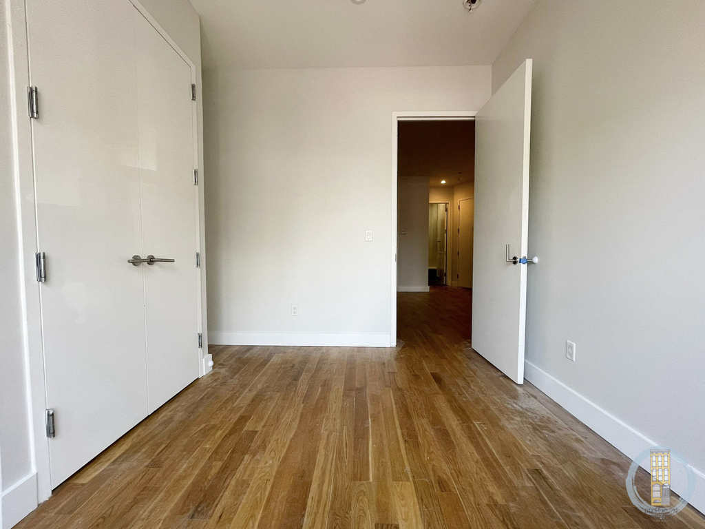 474 Lafayette Avenue - Photo 10