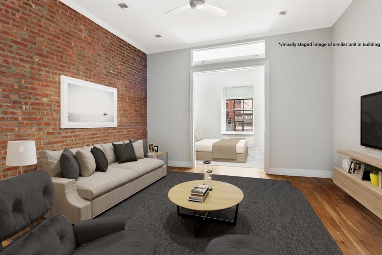 7 East 75th Street - Photo 2