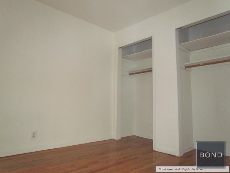 139 East 12th Street - Photo 2