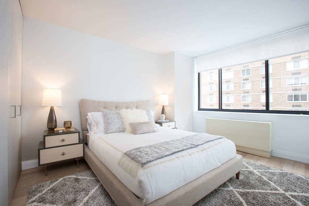 345 East 94th Street - Photo 1