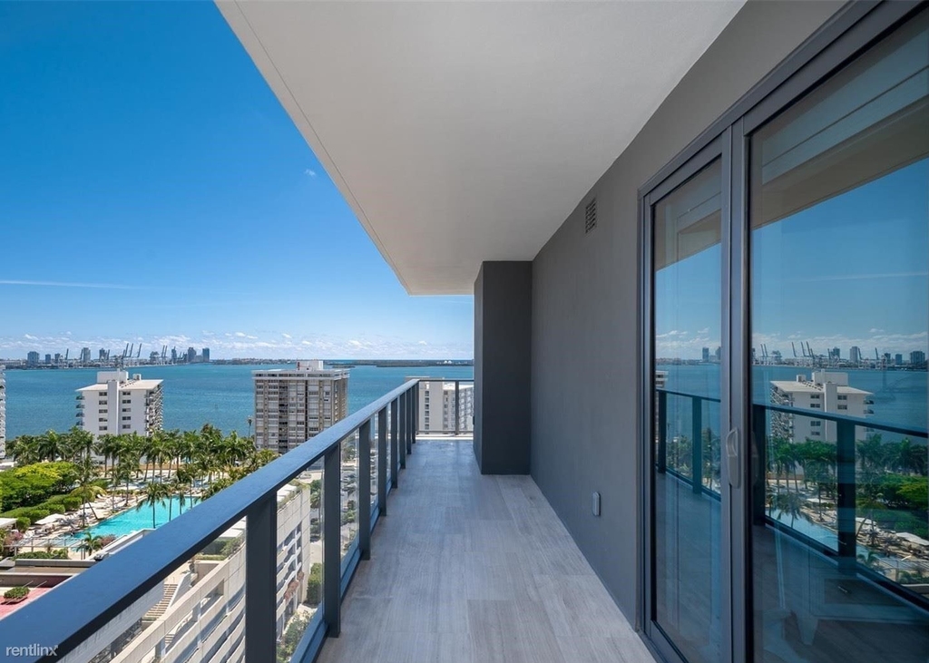 1451 Brickell Ave Unit 1601 - Photo 5