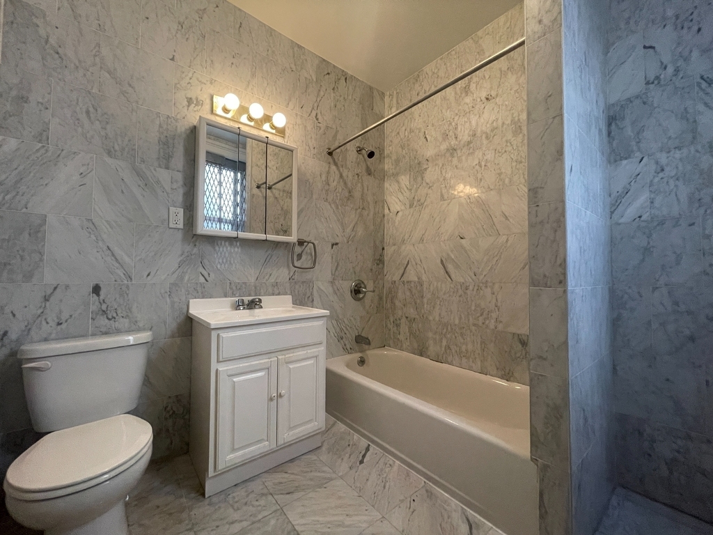 East 78th Street - Photo 2