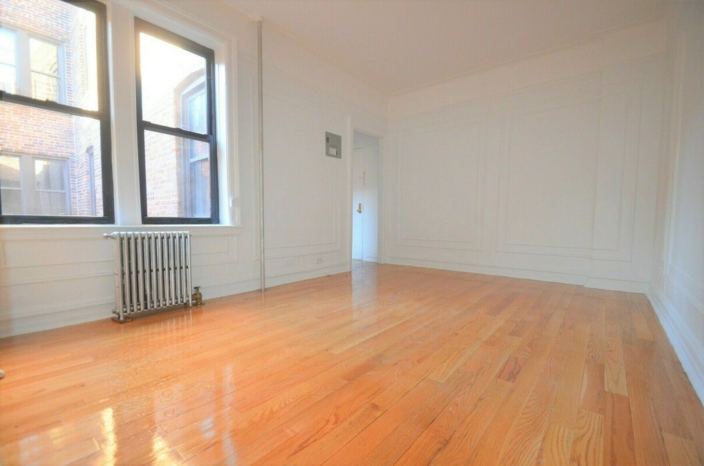 West 161st Street - Photo 1