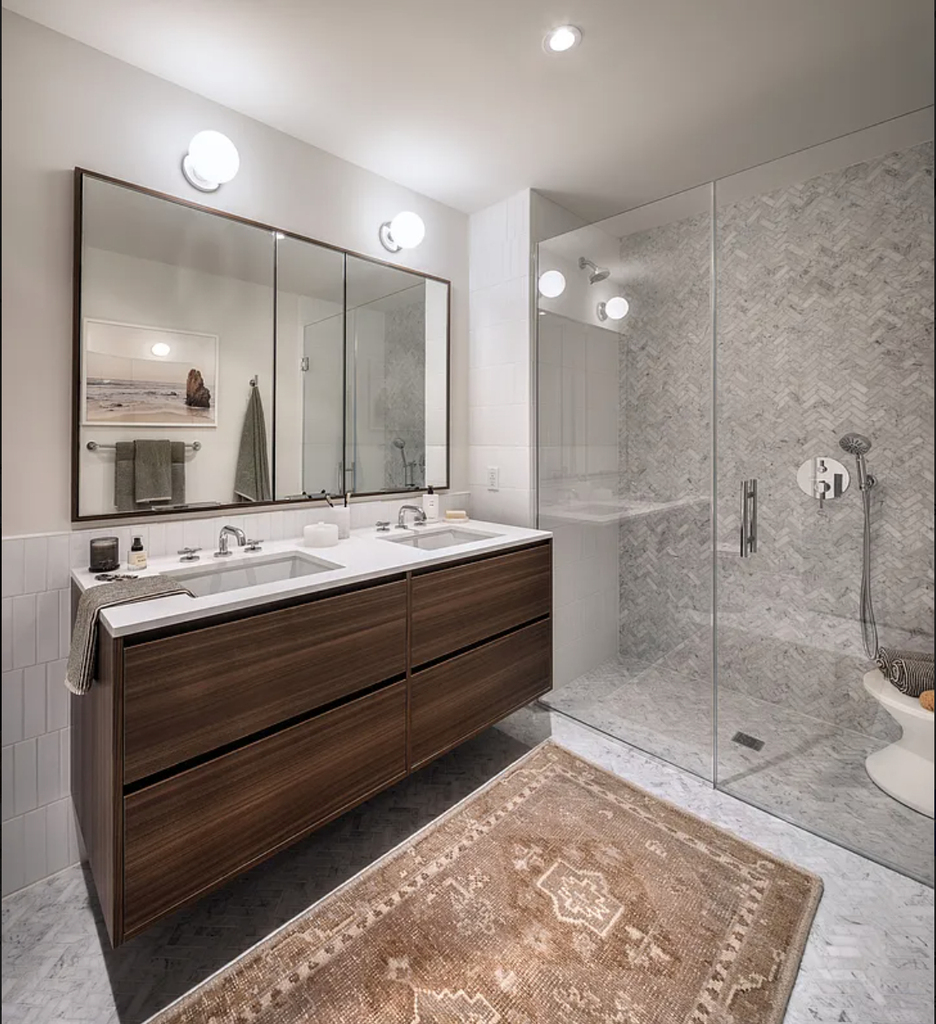335 8th Avenue - Photo 1