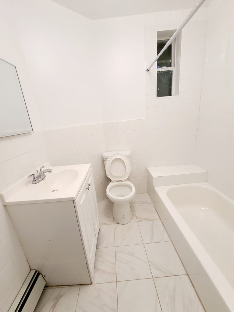 2082 Ryer Ave #1A - Photo 10