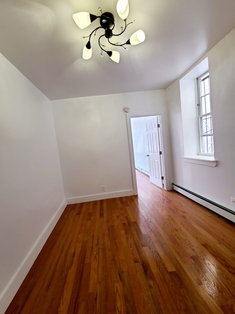 2082 Ryer Ave #1A - Photo 9