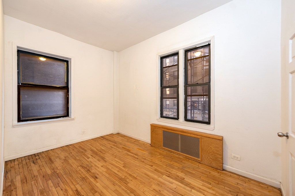 215 West 101st Street - Photo 4