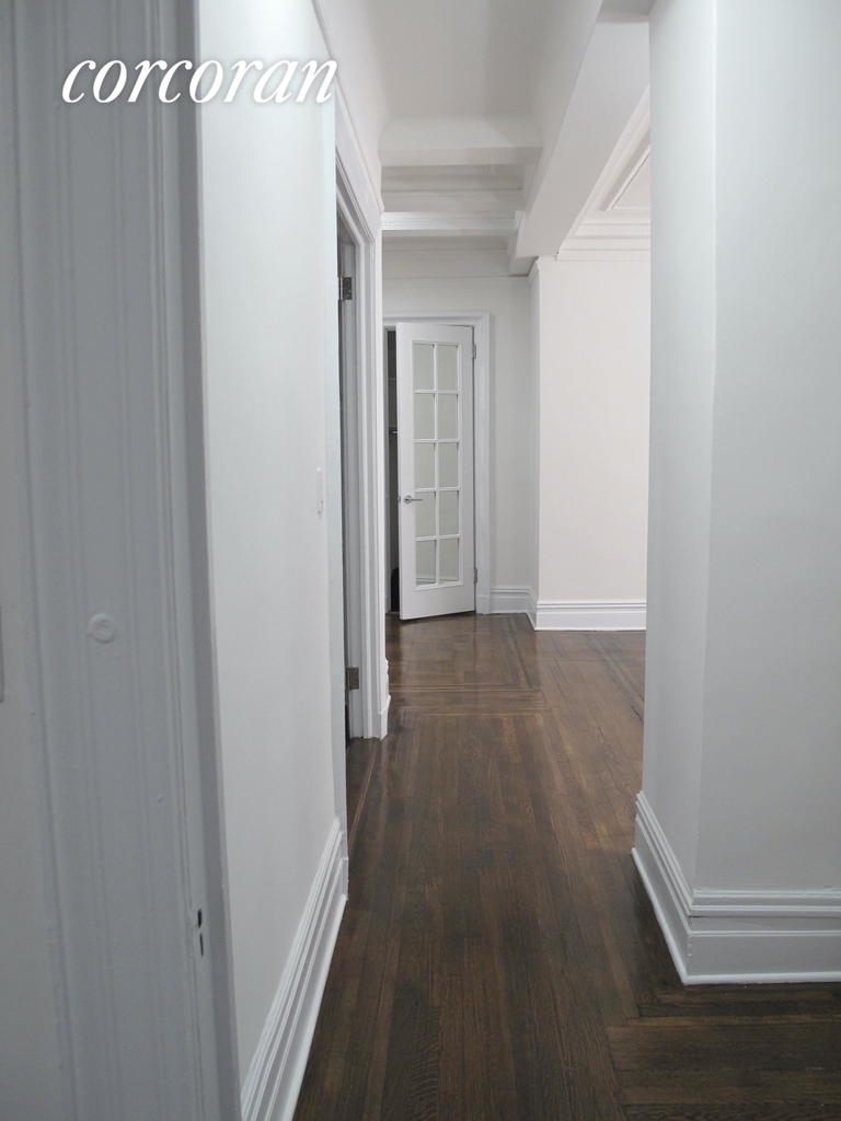 West 58th Street - Photo 10