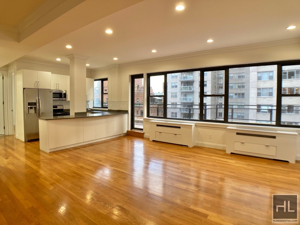 East 56th Street - Photo 1