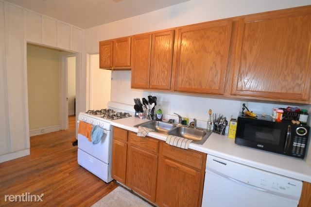 1054 W. Lill, Unit 1 - Photo 2