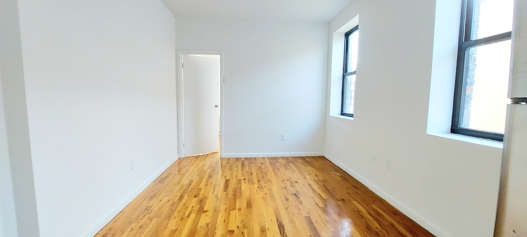 516 West 136th Street - Photo 4