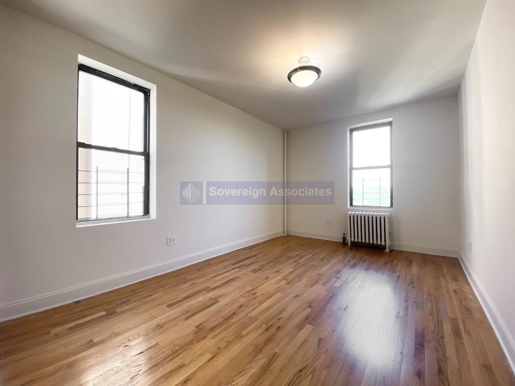 282 Cabrini Boulevard - Photo 1