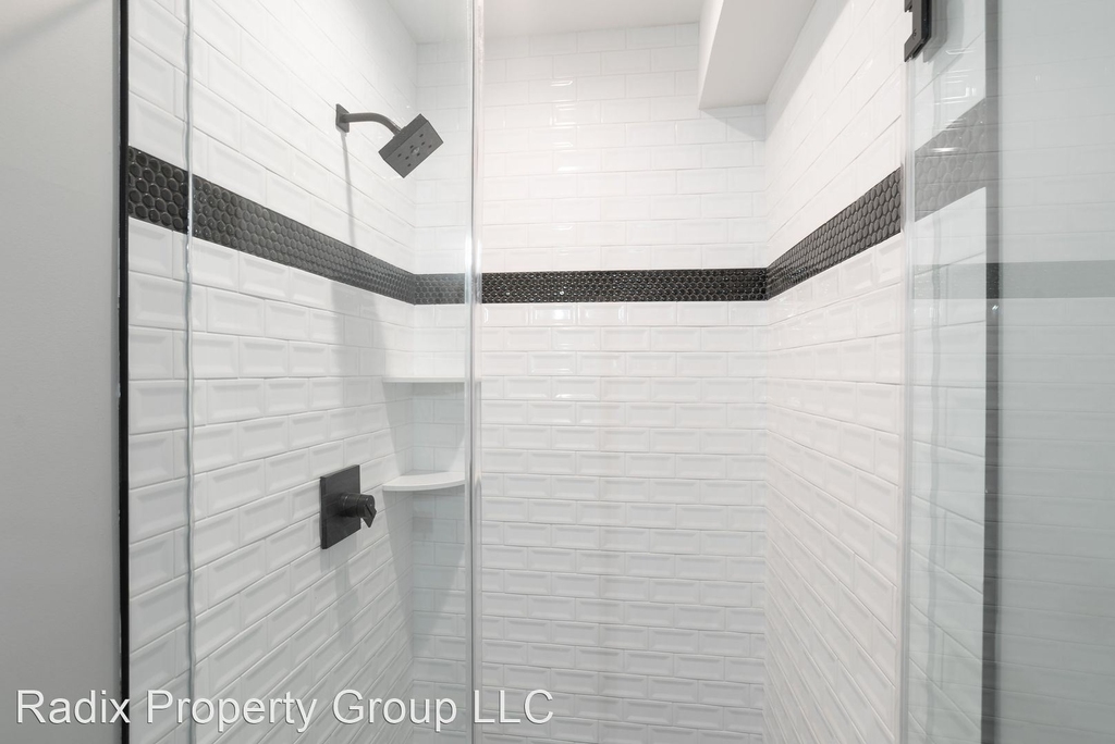 1707 Rittenhouse Sq - Photo 10