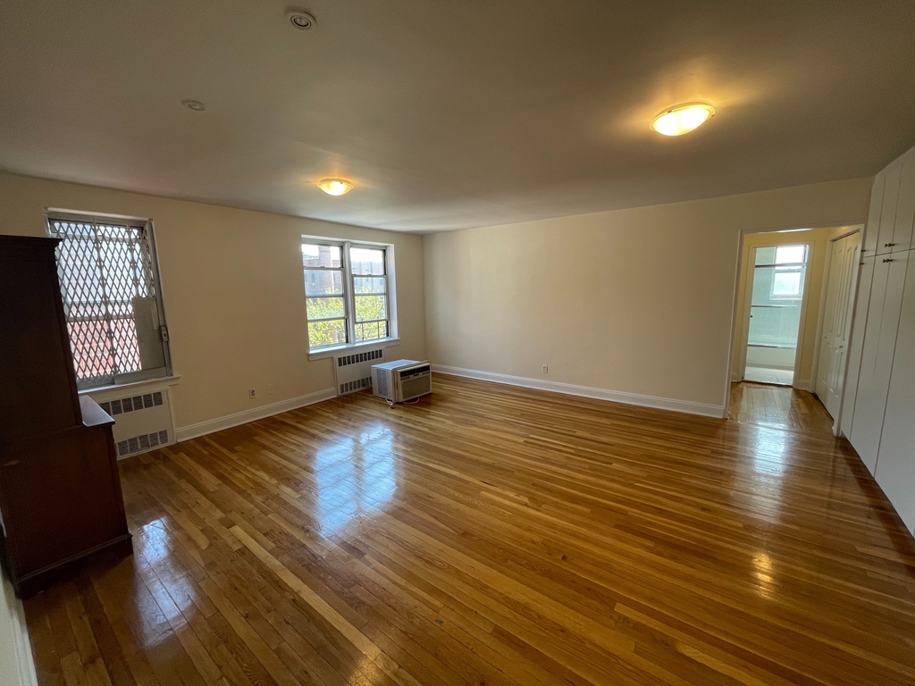 105-34 65th Avenue - Photo 4