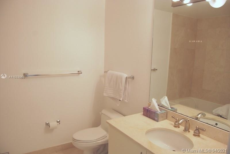 6365 Collins Ave - Photo 27