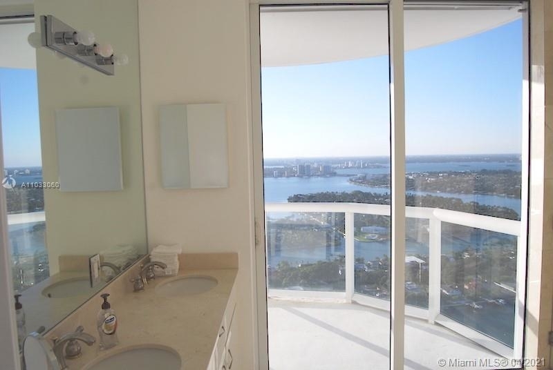 6365 Collins Ave - Photo 23