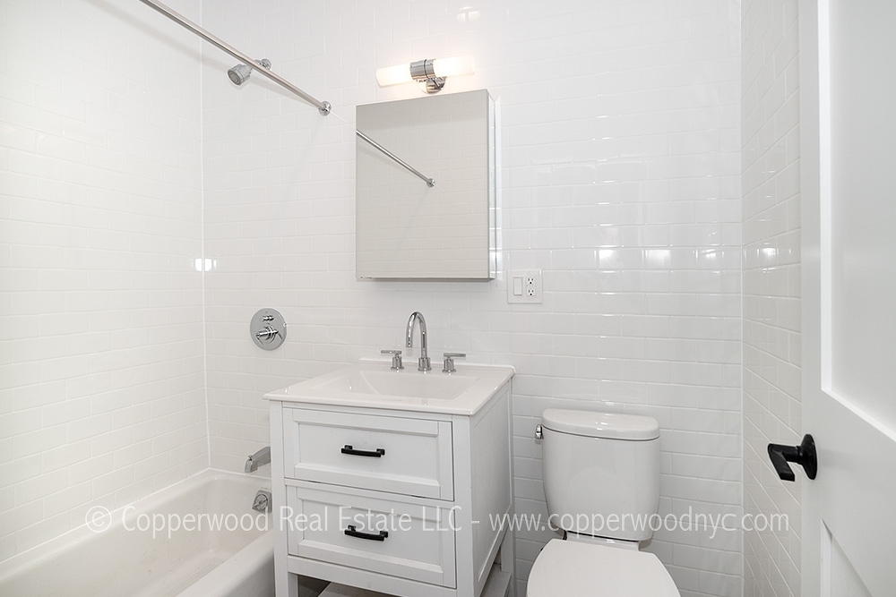 121 East 82nd Street - Photo 8