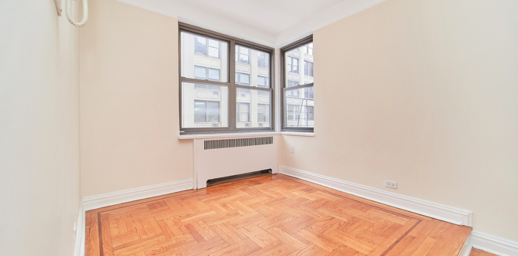 124 East 24th Street - Photo 3