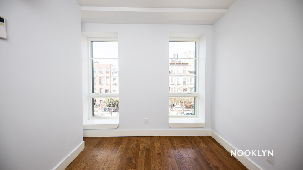 868 Lafayette Ave - Photo 6