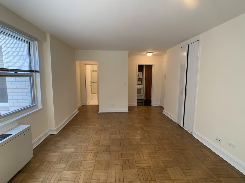 888 8th Avenue - Photo 3