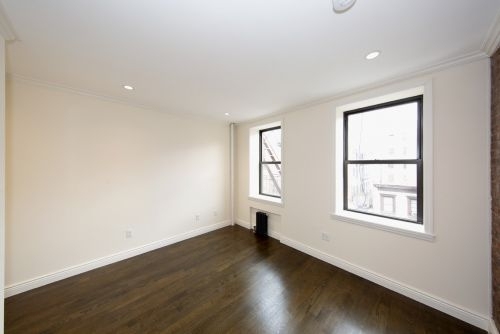 29 Avenue C - Photo 2