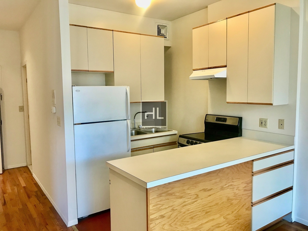 101 West 104th Street - Photo 2