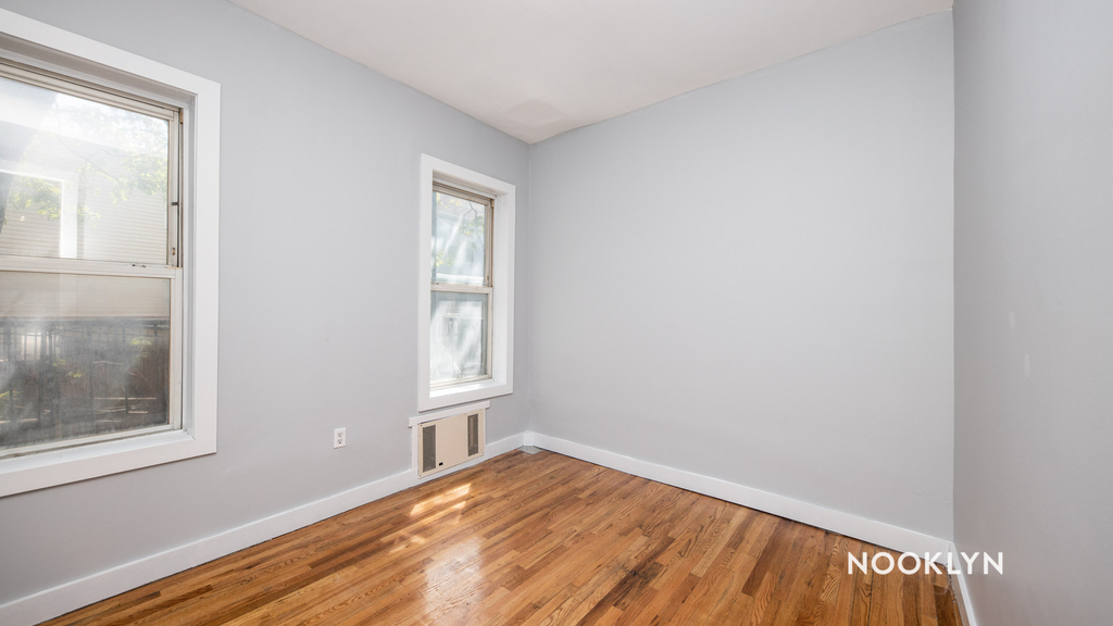 644 Lafayette Ave - Photo 10