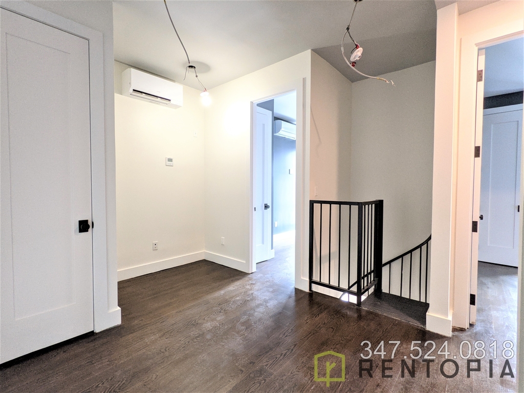 22 Havemeyer Street - Photo 2