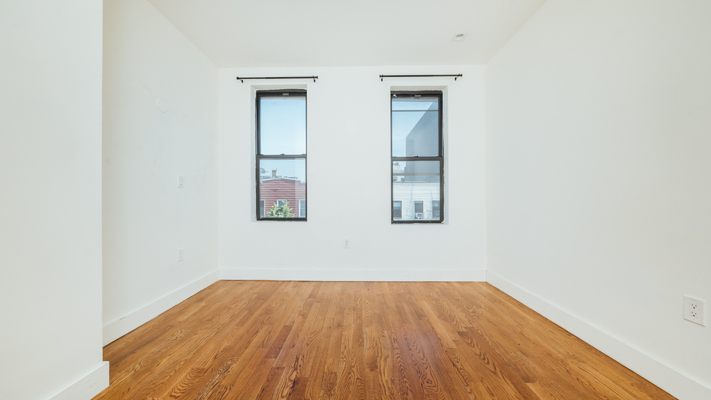 61 Ten Eyck Street - Photo 5