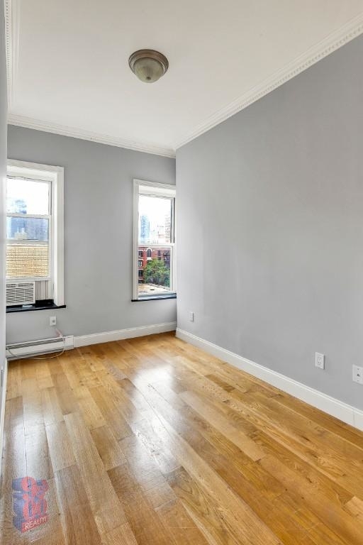 437 W 53rd St. - Photo 7