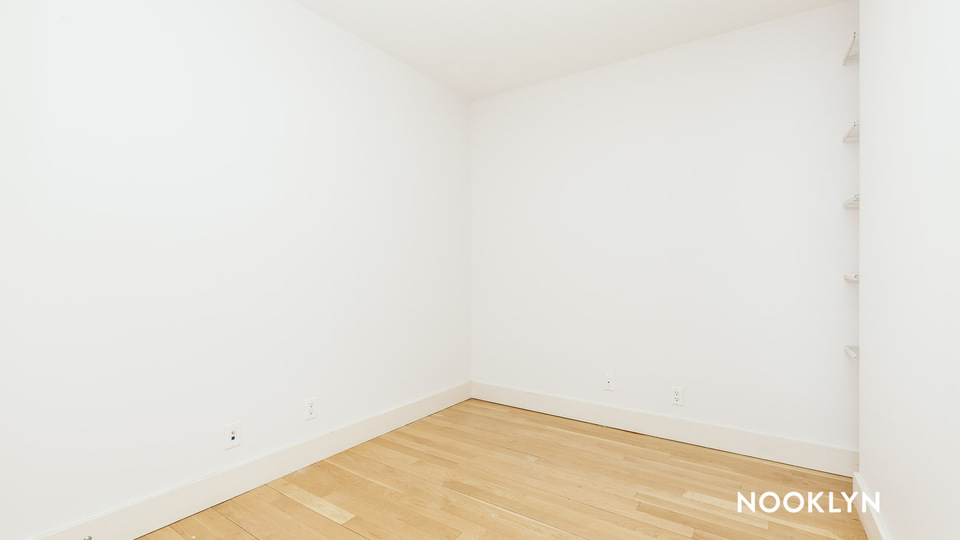 114 Troutman Street - Photo 2