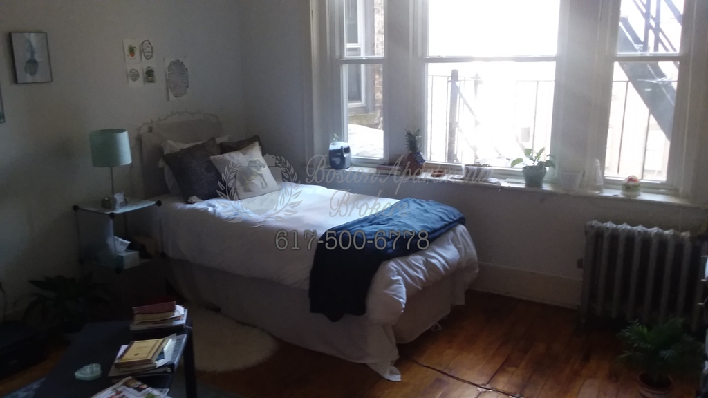 22 Pleasant St. - Photo 2