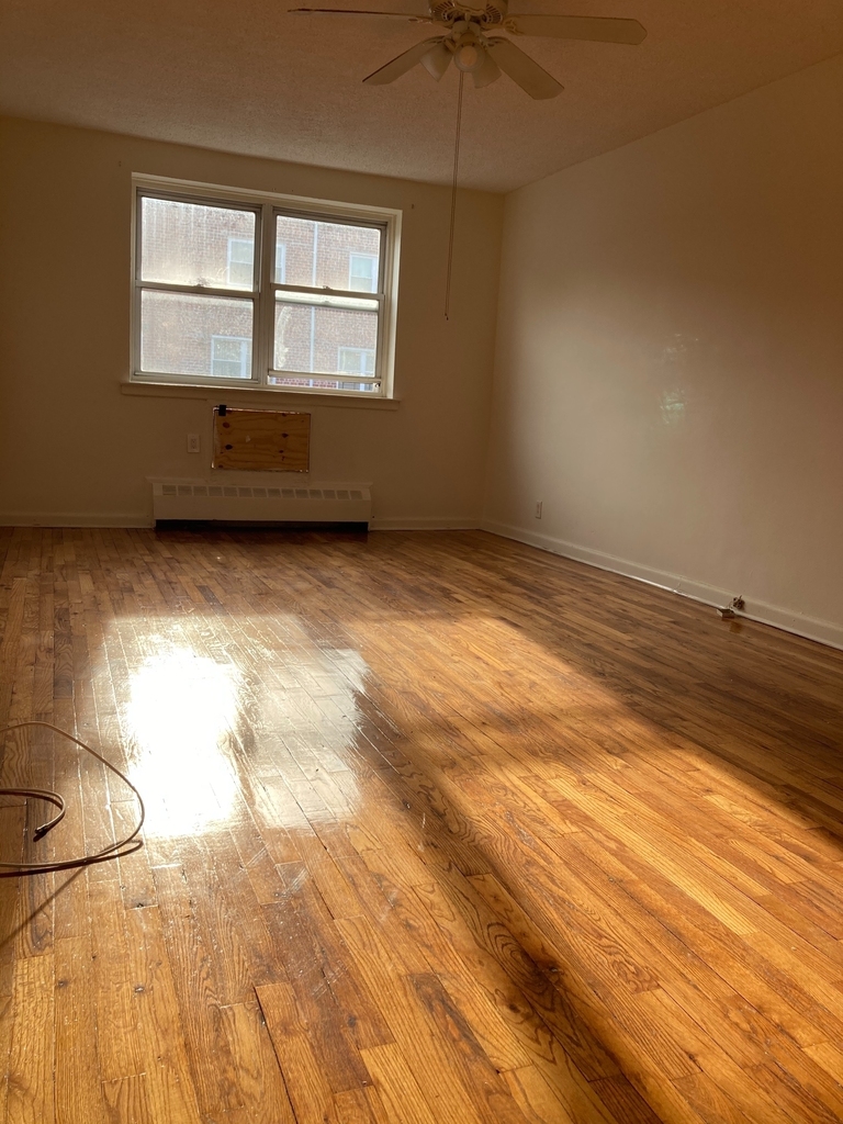 1086 East 57th Street - Photo 1