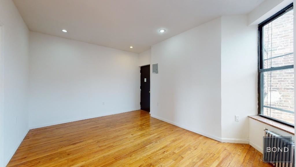 237 East 5th Street - Photo 3