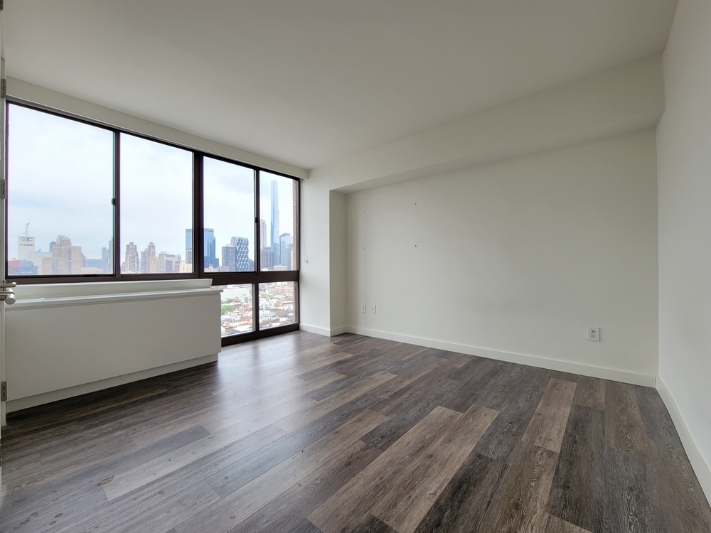 520 West 43rd Street - Photo 0